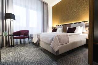 Отель Best Western Hotel Mariacki Katowice Катовице Стандартный двухместный номер с 2 отдельными кроватями-1